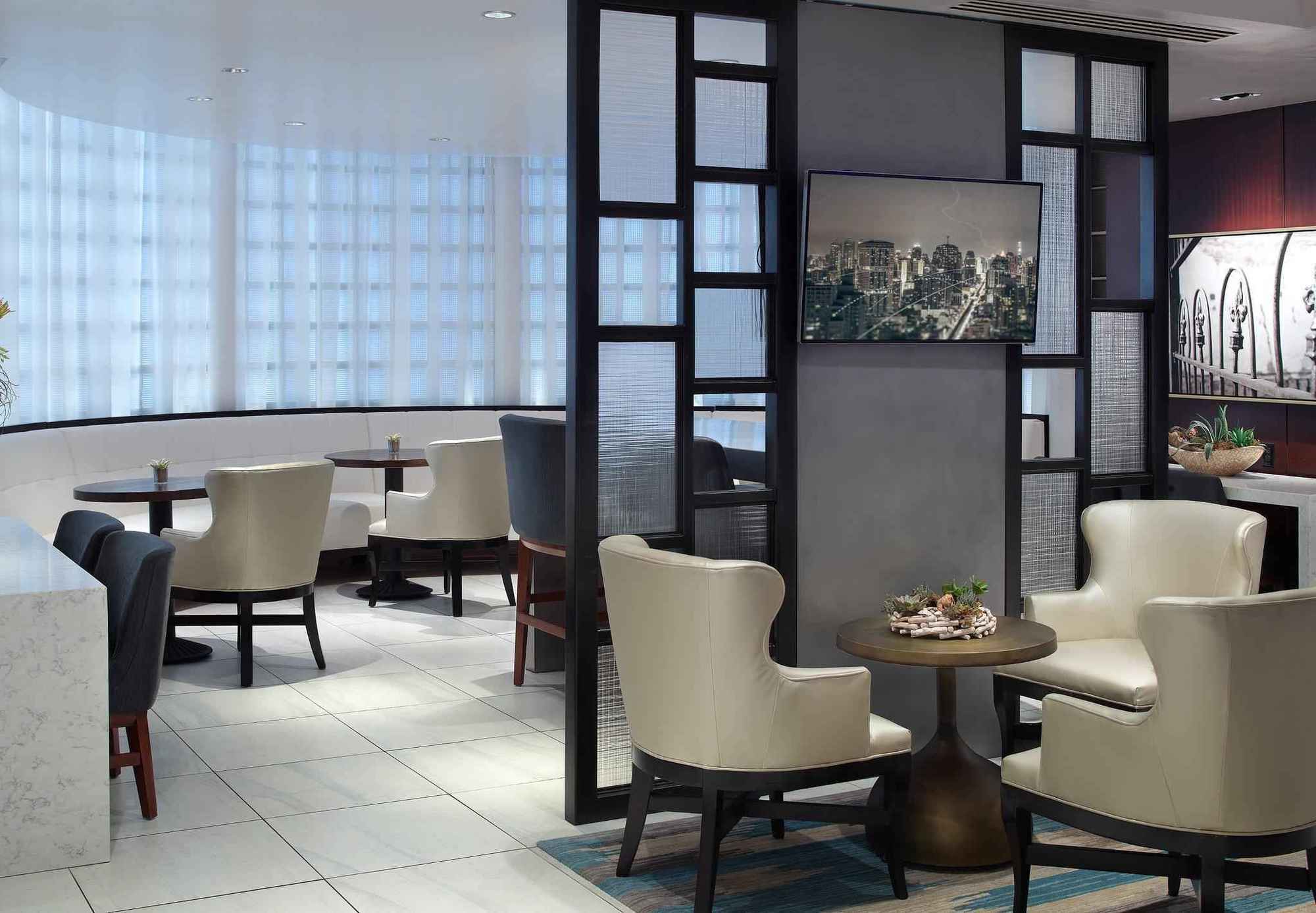 New Orleans Marriott Metairie At Lakeway Εξωτερικό φωτογραφία